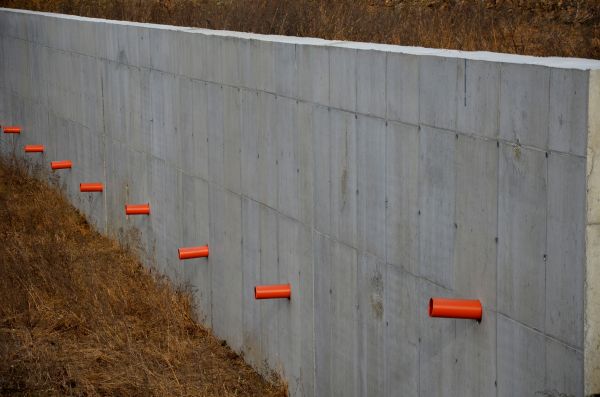 Cost of Retaining Wall Drainage in Saint Peters